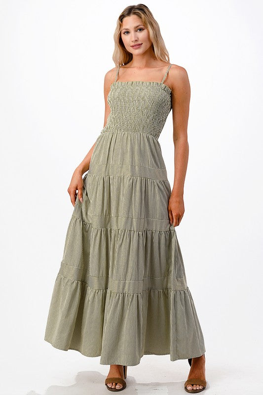 SPAGHETTI STRAP RUFFLE MAXI DRESS